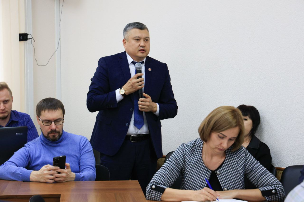 photo_5231313112365993201_y