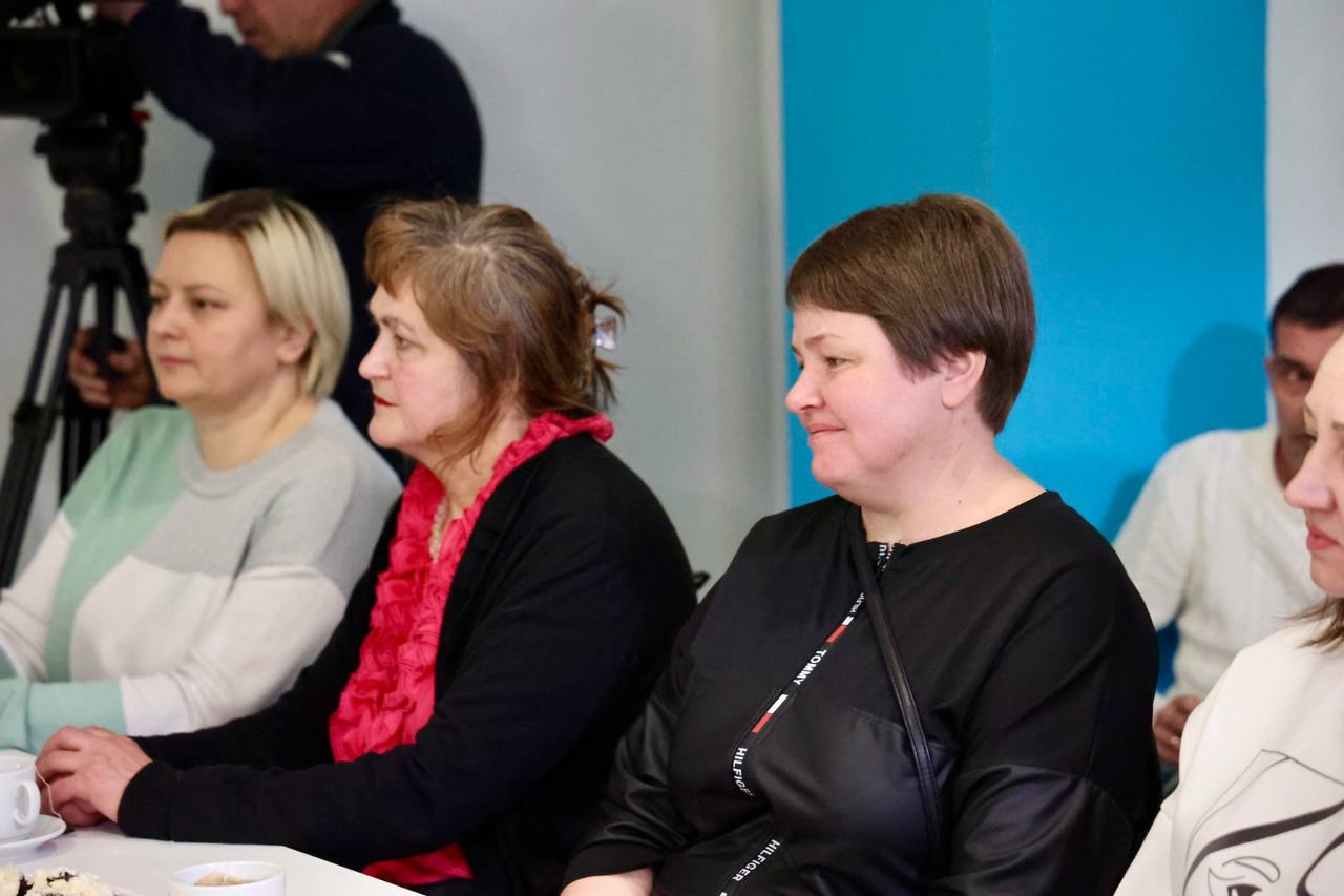 photo_5321140321842301870_y