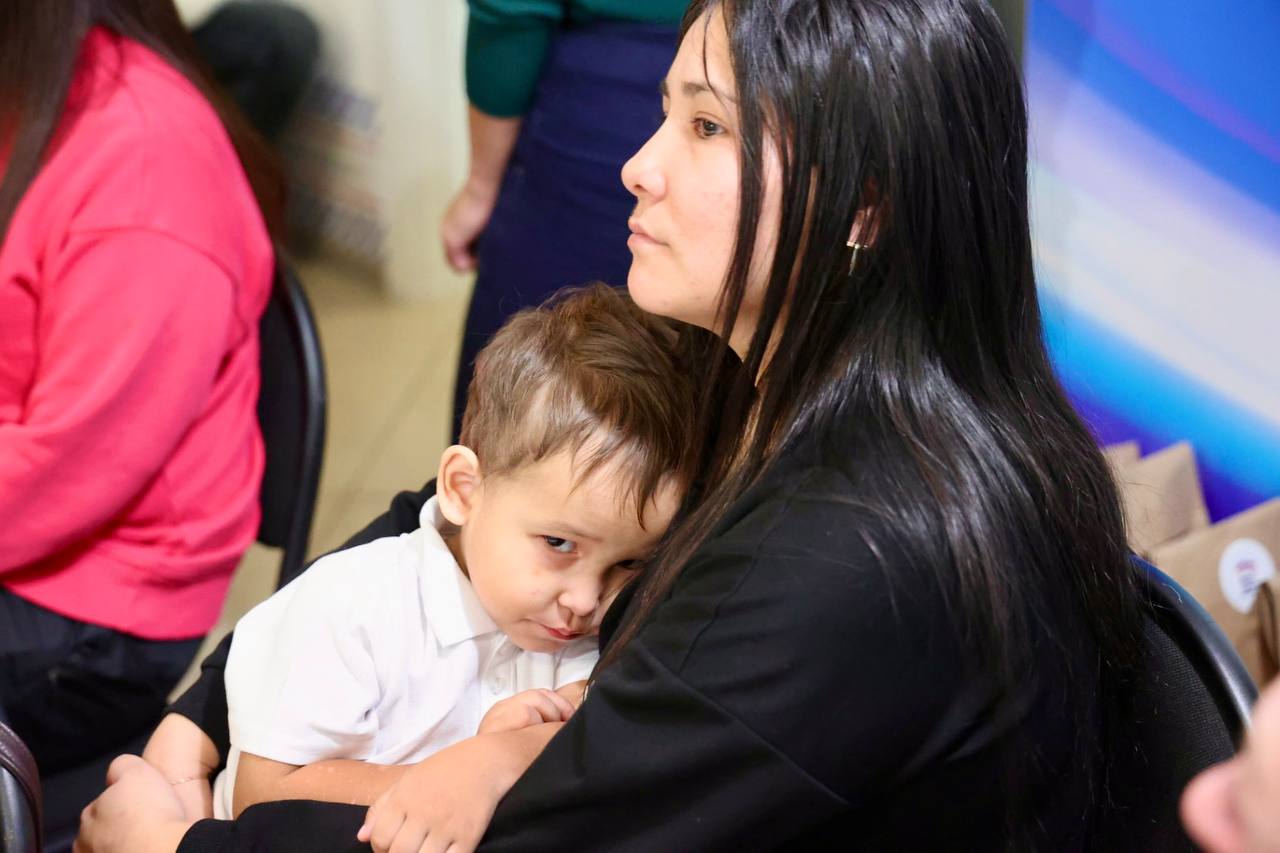 photo_5321140321842301873_y