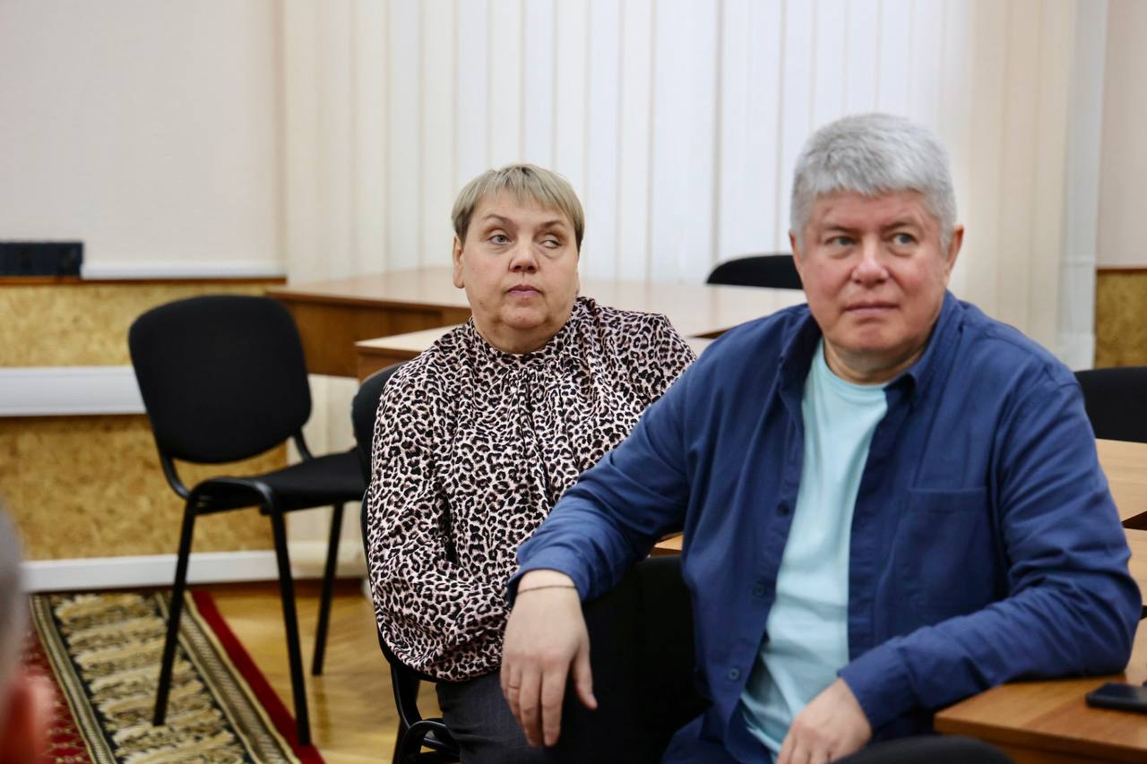 photo_5335030379221552264_y