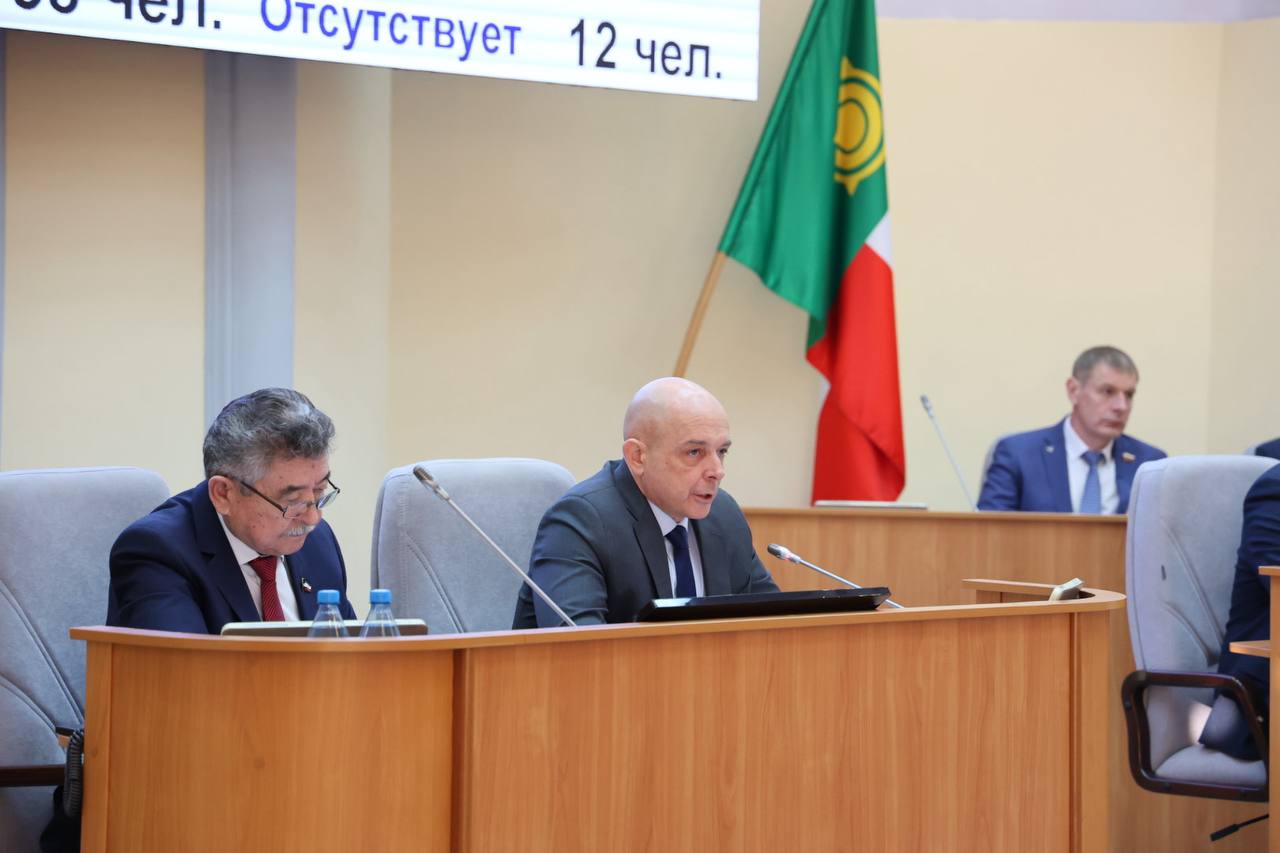 photo_5256263492216493377_y